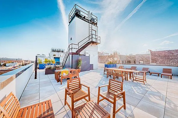 Rented by Compass | media 17