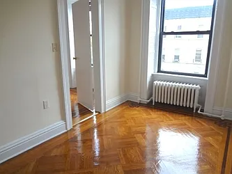 Rented by Nest Seekers International