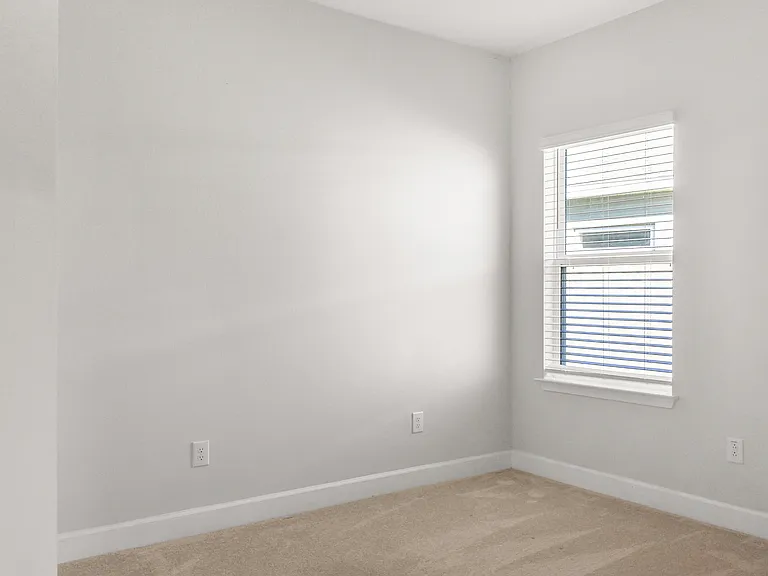 8351 Greenway Ave — Photo 19