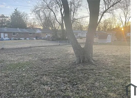 840 Lebon Dr — Photo 12