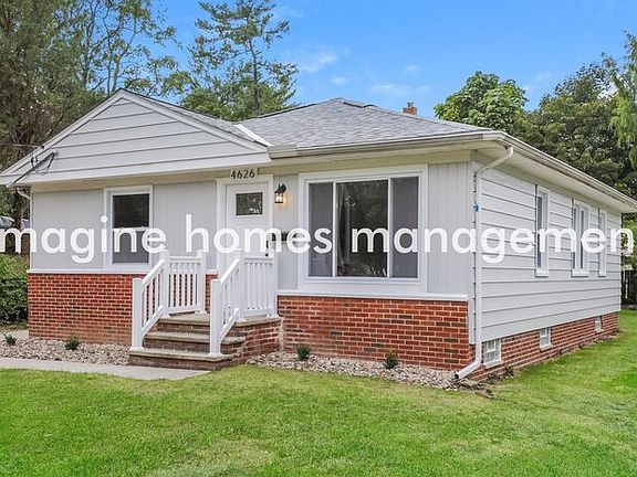 2nd image of 4626 Silverdale Rd