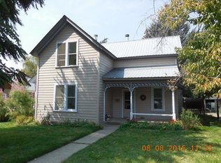 184 S E St, Lakeview, OR 97630