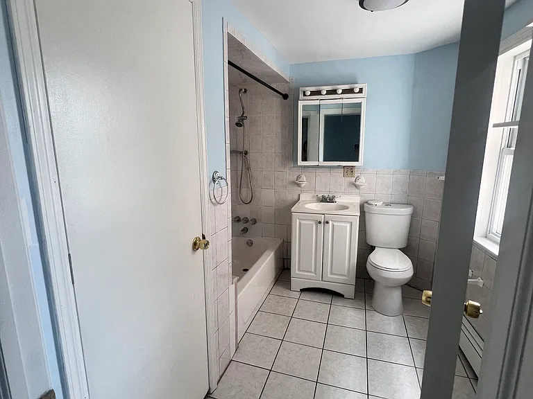 87 Troast St #1 — Photo 7