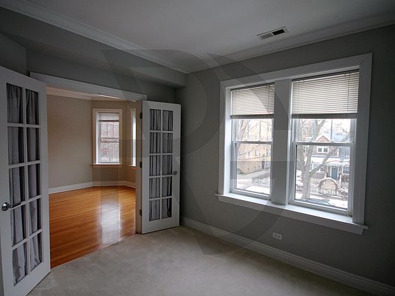 4th image of 4863 N Hermitage Ave #4867H2WW
