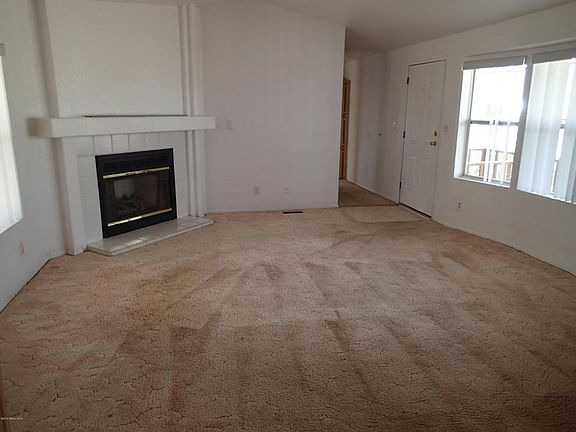 3rd image of 4215 S Lyle Ct