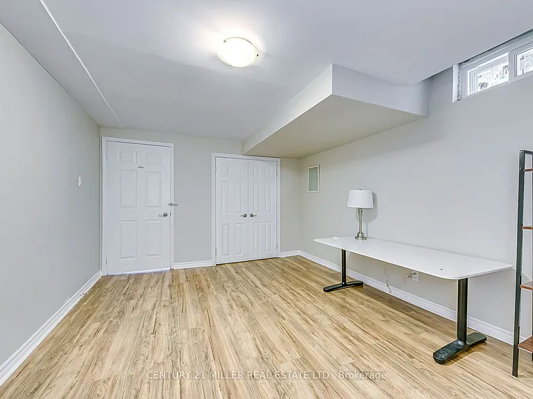 1351 Fieldcrest Ln #LOWER — Photo 18