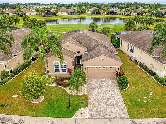 2nd image of 1029 Regal Manor Way