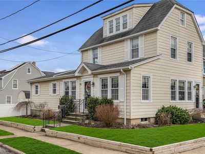 281 Park Avenue, Williston Park, NY, 11596