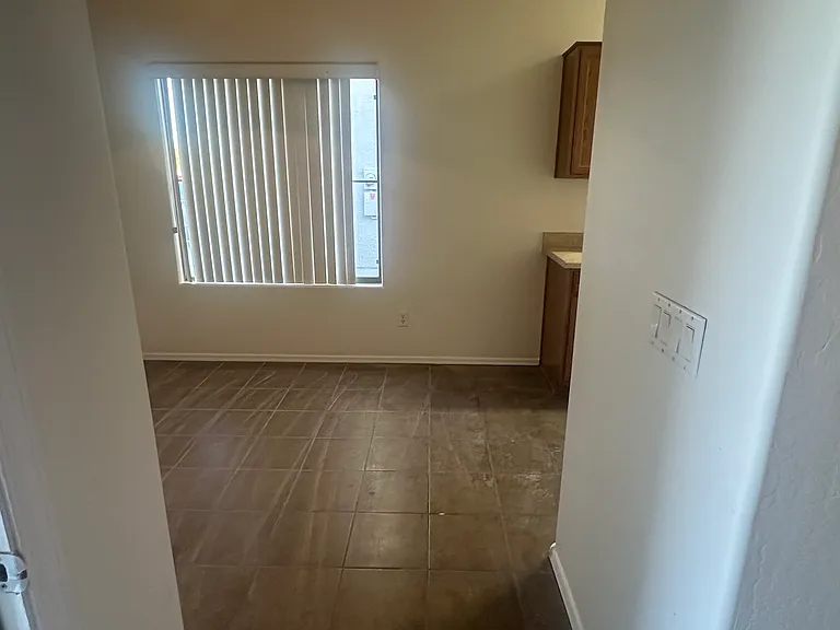 Hallway to kitchen.