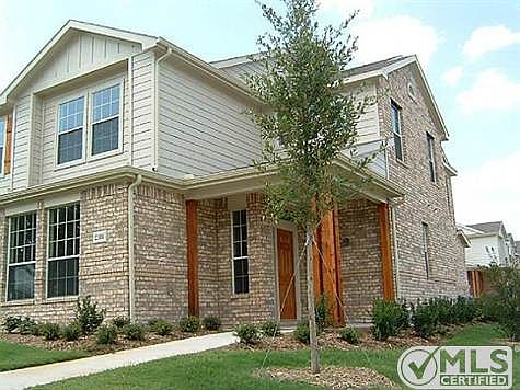 2nd image of 2301 Stonepark Pl
