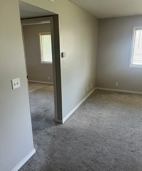 1940 E Donna St #5 — Photo 9