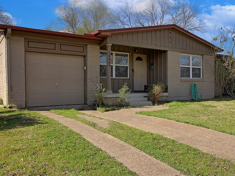 10849 Cotillion Dr — Photo 4