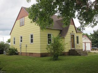 415 6th Ave NW, Buffalo Center, IA 50424