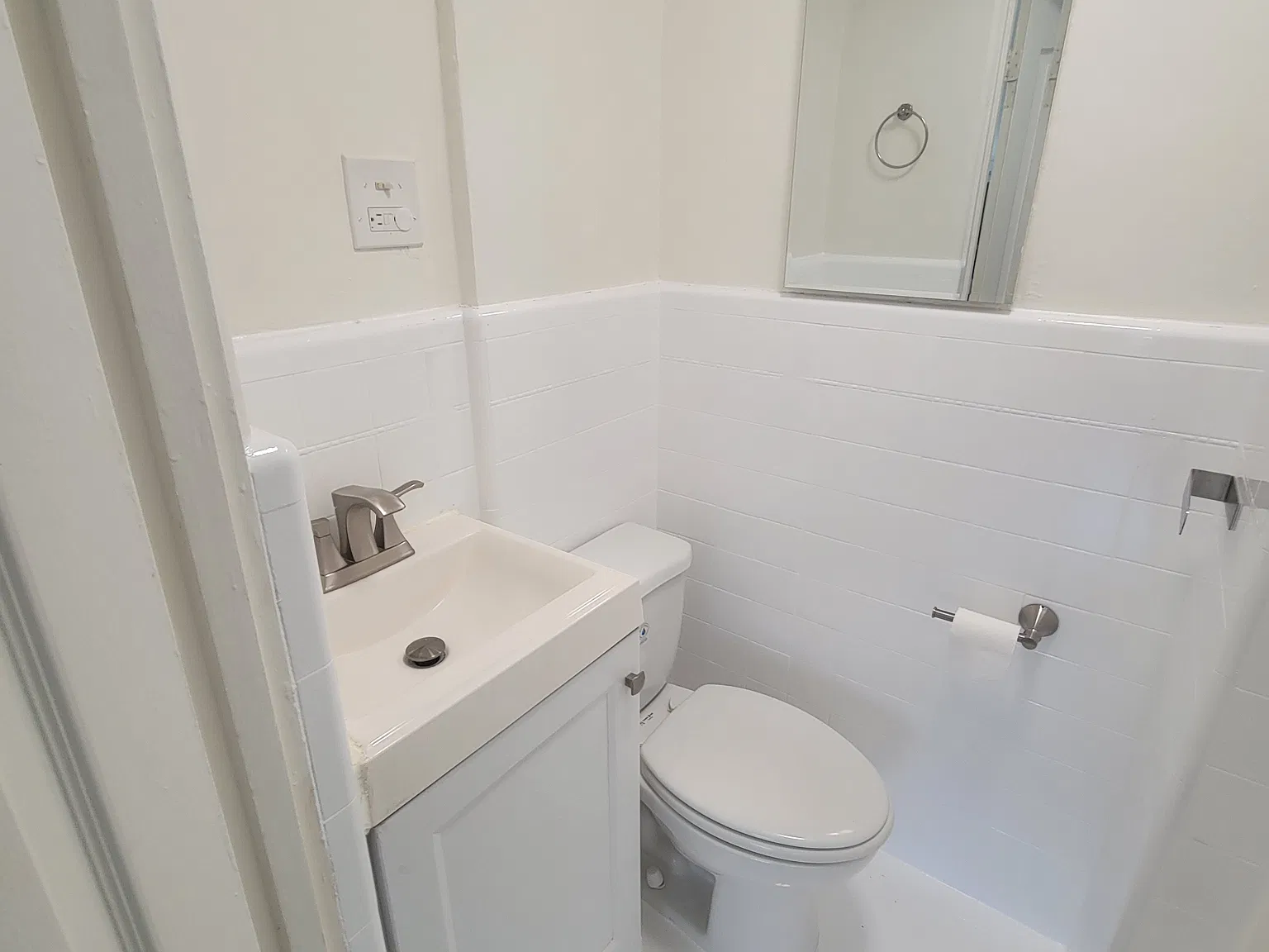 Studio, 275 sqft, $1,495 — Photo 2