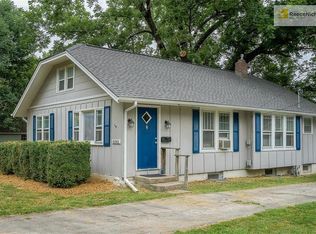 6041 Monrovia St, Shawnee, KS 66216