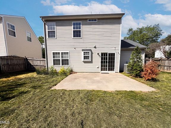 5th image of 104 Valley Glen Dr