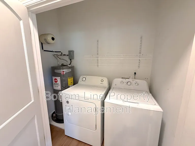 706 S Chester St — Photo 10