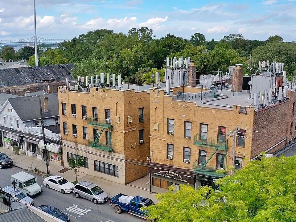 2nd image of 239-241 Main St