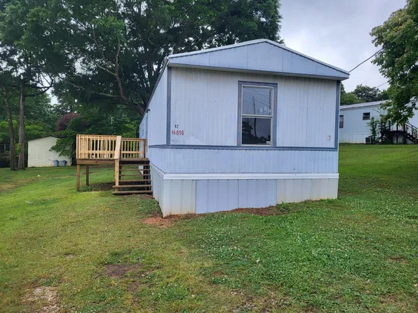 92 Elizabeth Dr, Weaver, AL
