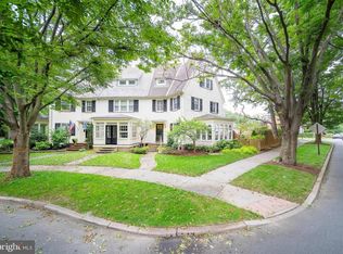 8 Crawford Cir, Wilmington, DE 19805