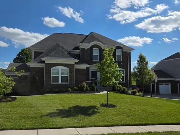2759 Buckridge Dr, Cincinnati, OH 45233