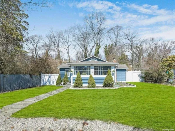 81 Crestwood Road, Rocky Point, NY 11778