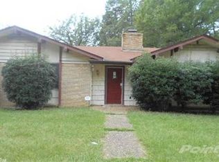 9504 Warren Dr, Little Rock, AR 72209