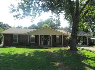 133 W Lakeside Dr, Florence, AL 35630
