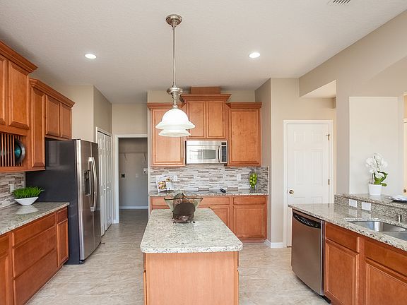 5th image of 2621 Eagle Meadow Ln