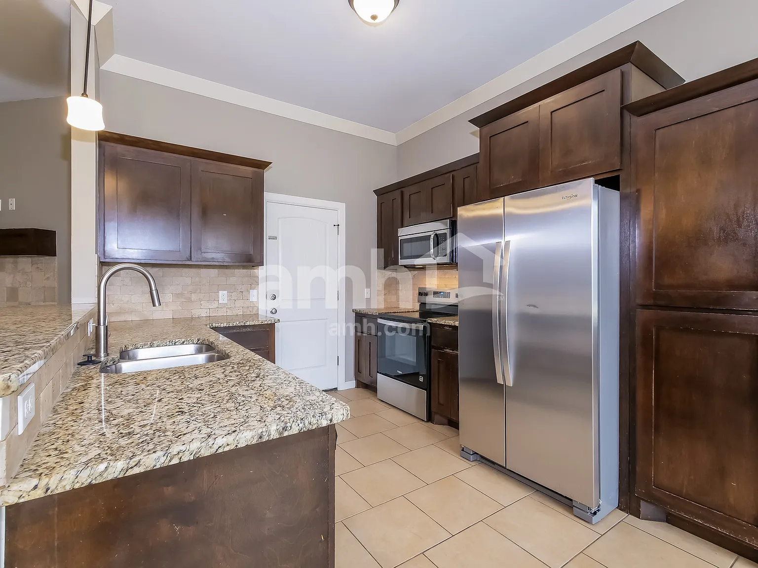 4 bed, 2.0 bath, 1750 sqft, $1,850 — Photo 3