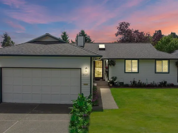 8527 S 120th Street, Seattle, WA 98178