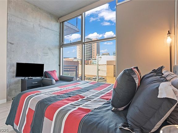 5th image of 353 Bonneville Ave Unit 385