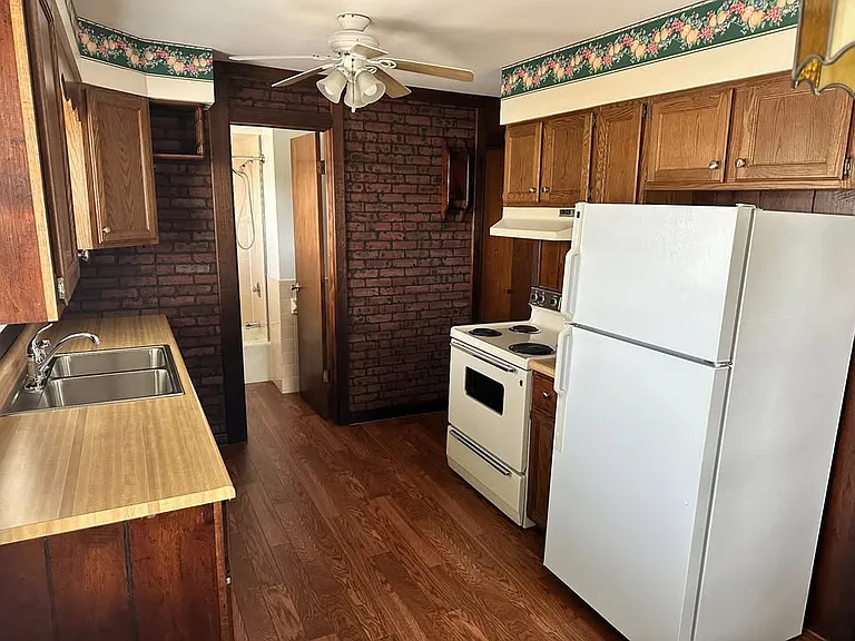 424 Kent St SE #1 — Photo 7