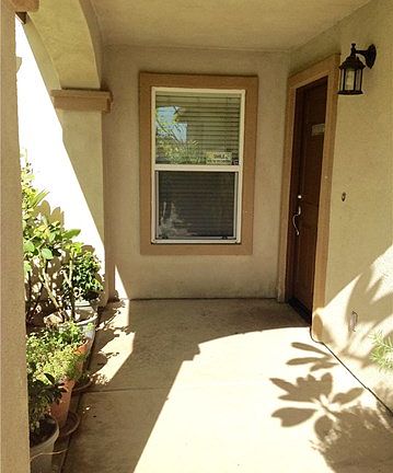 4th image of 614 W 33rd St