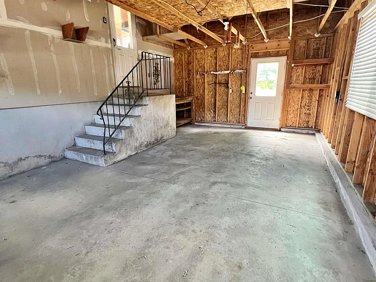 10 Pinewood Dr — Photo 12