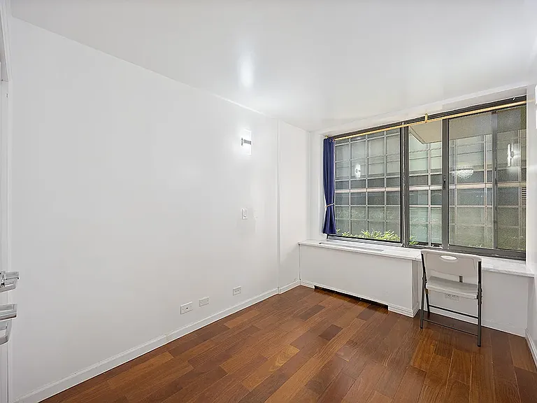 161 W 61st St #3F — Photo 14