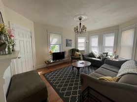 40 Forest St, Roxbury, MA