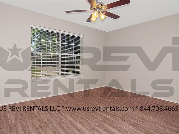 3rd image of 12806 Stillington Dr