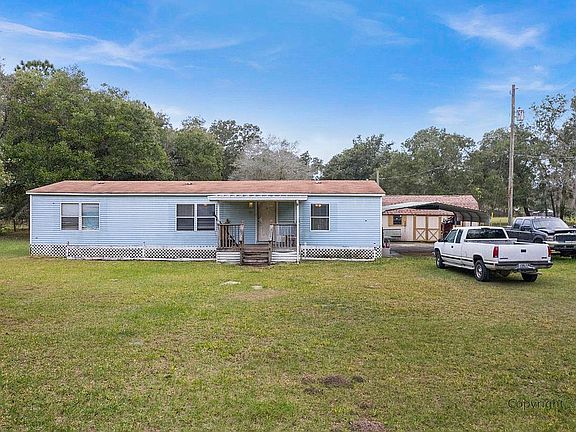 2nd image of 18107 Oaklawn Dr