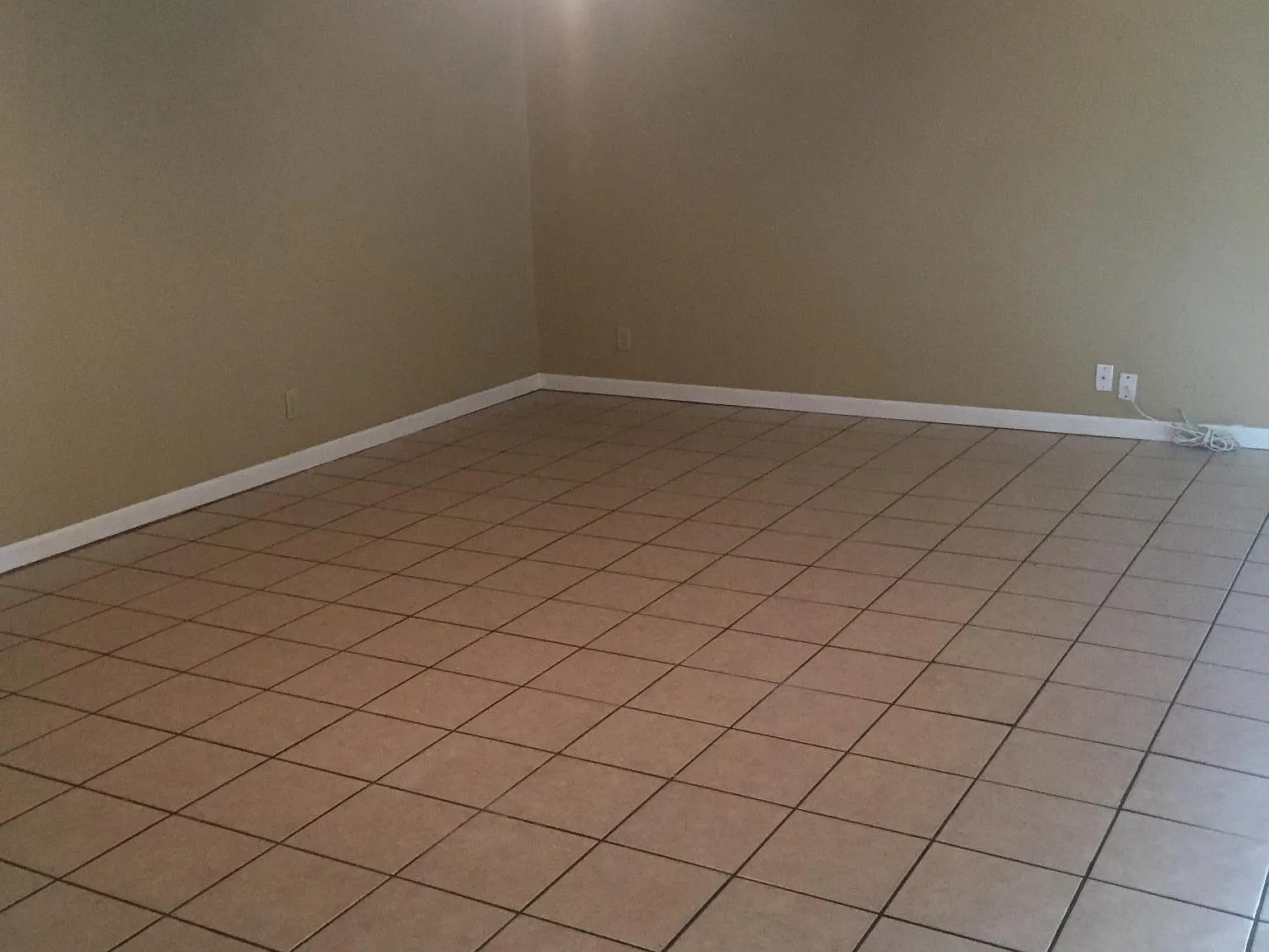 304 McDowell St — Photo 3