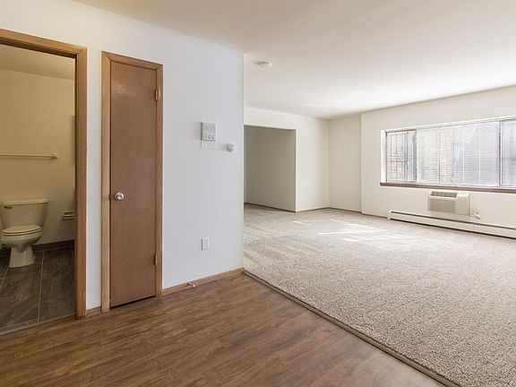 5th image of 2645 N Farwell Ave APT 218