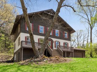 1323 Strawberry Hill Rd S, Afton, MN 55001