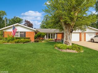 20624 Travers Ave, Chicago Heights, IL 60411