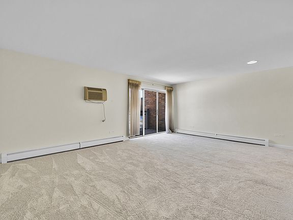 3rd image of 4129 Saratoga Ave APT A217