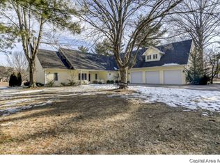 152 Maple Grove Ln, Springfield, IL 62712