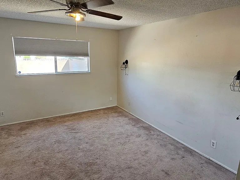 812 Kinnett Ave — Photo 6