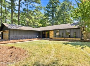 101 Boxwood Pl S, Brandon, MS 39047