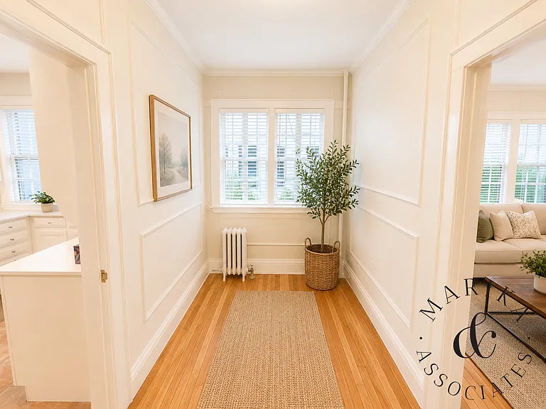 67 Green St — Photo 9