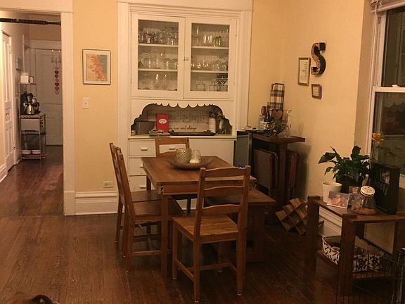 2nd image of 3107 N Hoyne Ave #1