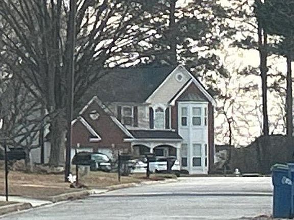 5th image of 715 New Magnolia Ct